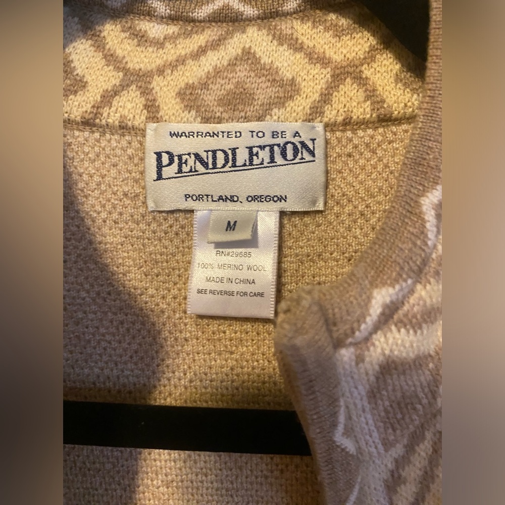 Pendleton Jacket - image 4